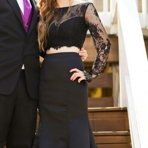 Sherri Hill Size 4 Black Prom Dress